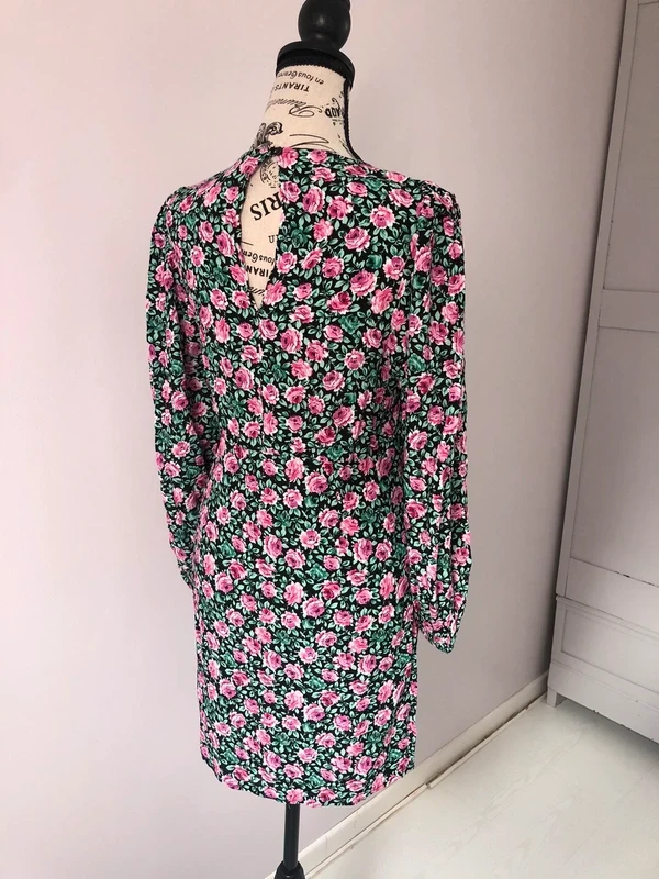 🌸 Black floral dress – Zara – Size S – Very good condition – photo 4